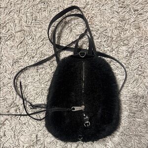 Rebecca Minkoff Elegant Black Fur Women's Baxkpack